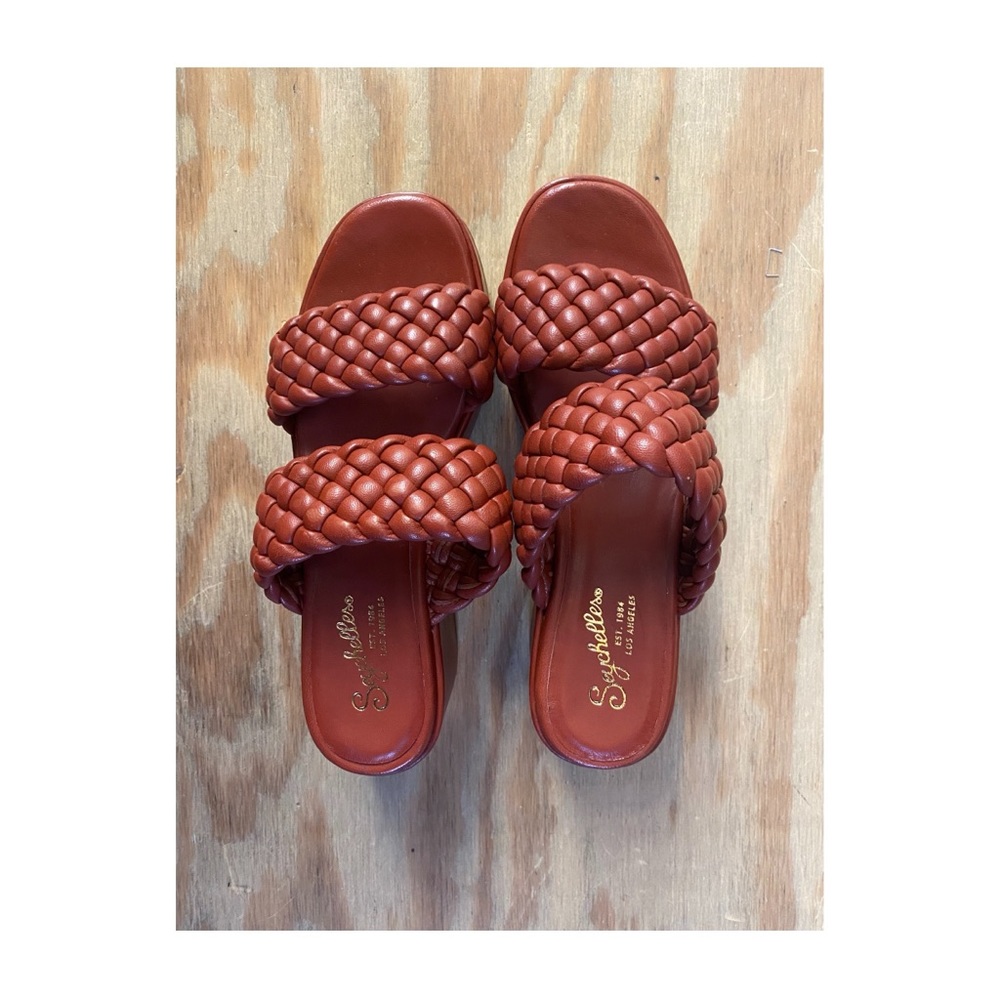 NWOT Seychelles Braided Chunky Sandal